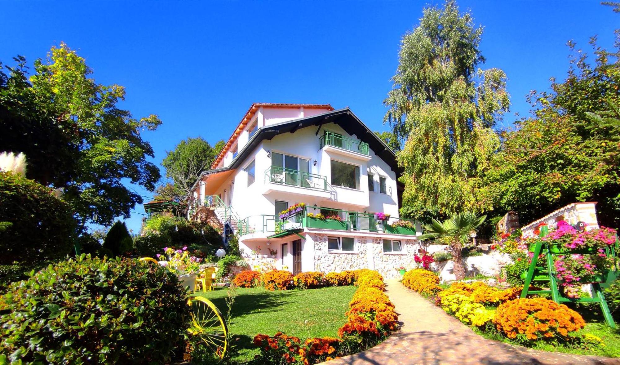 Villa Forest Paradise Ohrid Exteriör bild